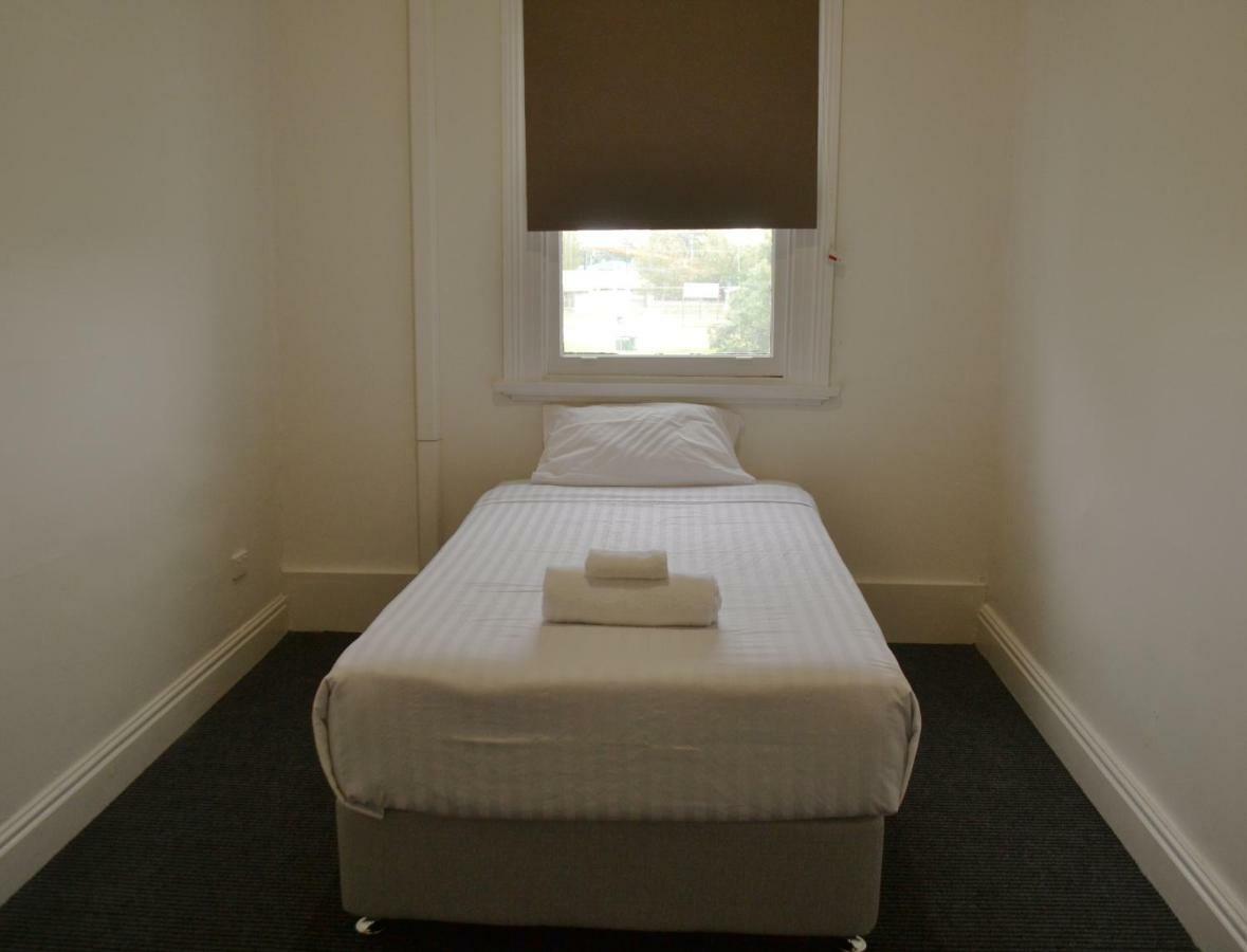 Garden Hotel Dubbo Eksteriør billede