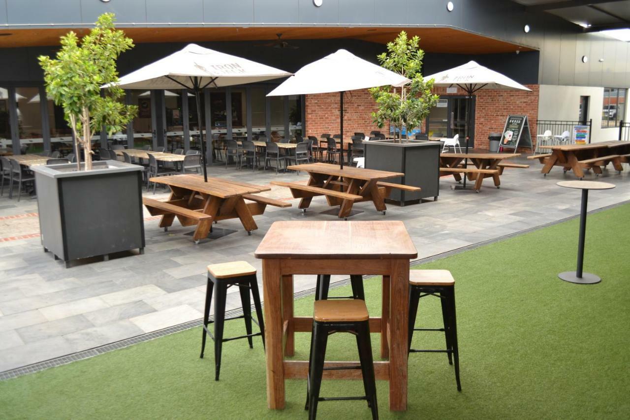 Garden Hotel Dubbo Eksteriør billede